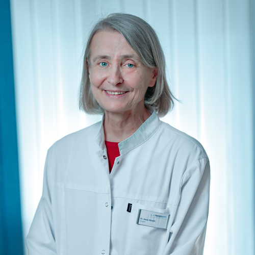 Dr. med. Anna Hirschi